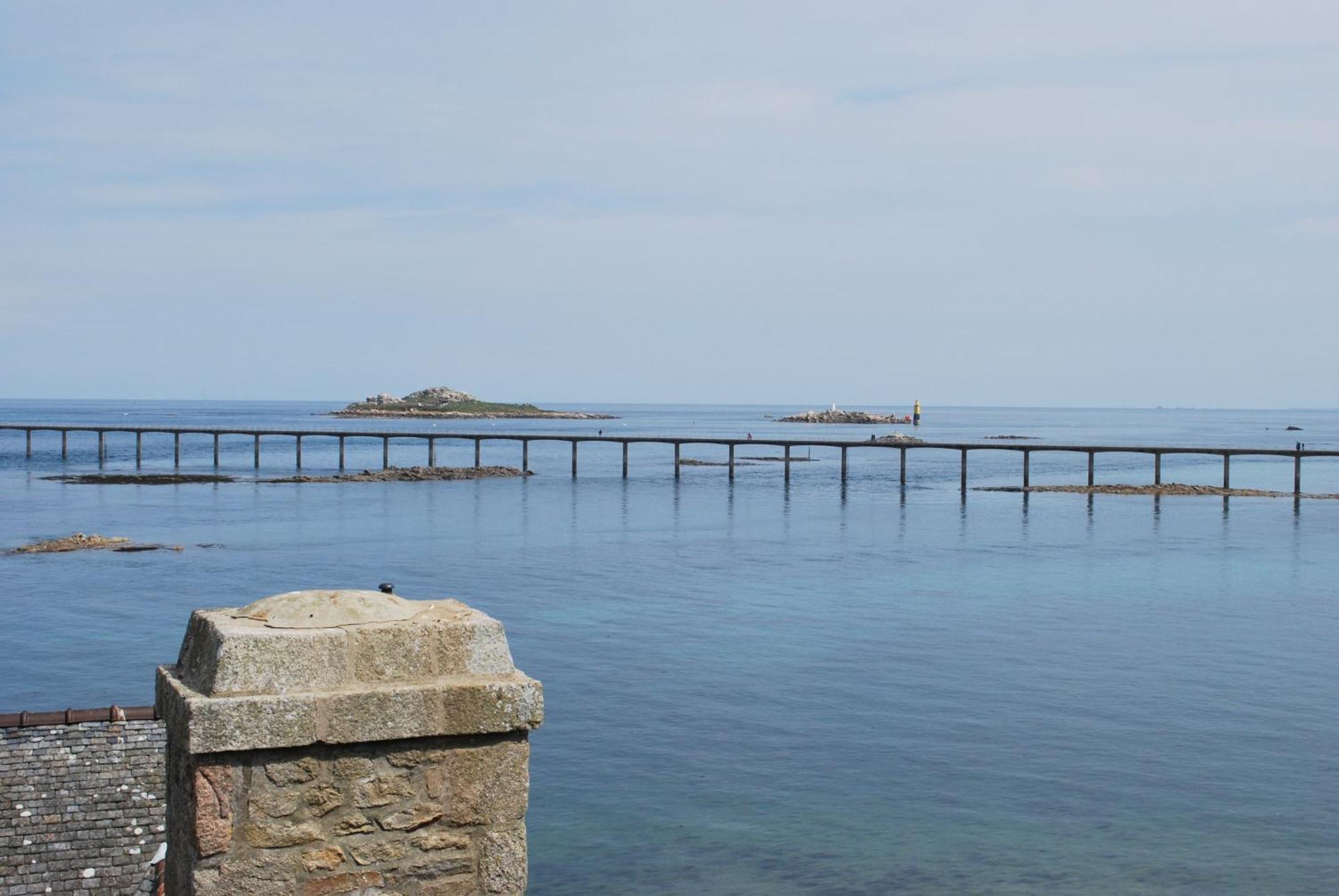 Hotel Le Temps De Vivre Roscoff Eksteriør bilde